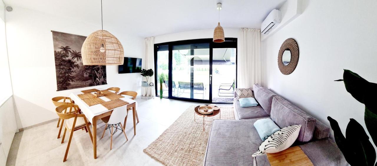 Boho Mare Apartament 波别罗沃 外观 照片